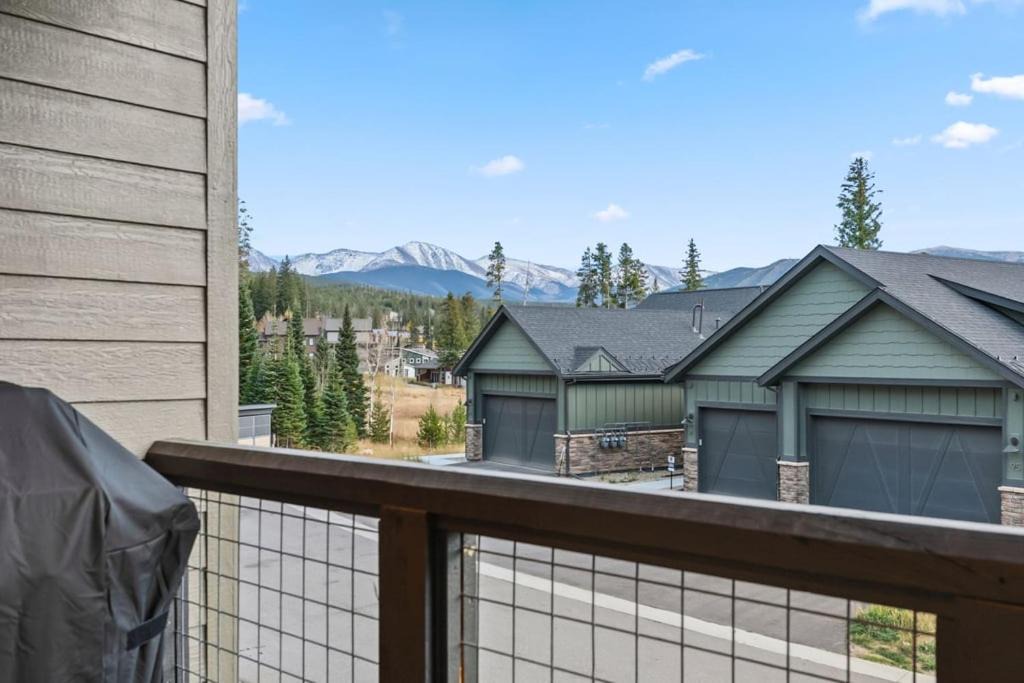 Rendezvous Villa | 106 Homestead Loop