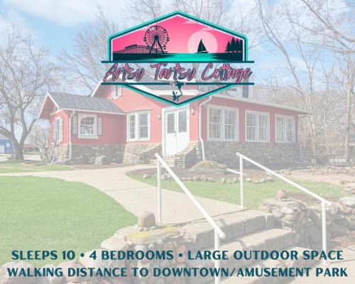 Arnolds Park Villa | 127 Hwy 71 Main House