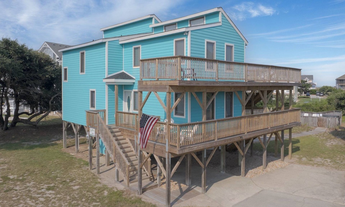 Whalehead Beach House | 1484 - Beachin' It, Oceanside OBX Beach House w/Private Pool. Family Fun!