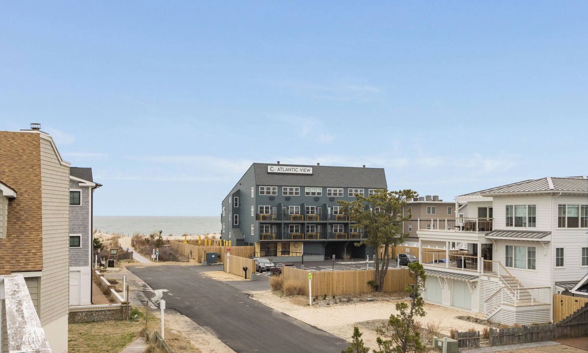 Rehoboth by the Sea House | 15B Clayton- Remodeled Ocean Block Townhome in Dewey Beach – Pet Friendly!