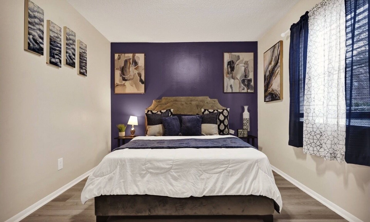 Crestline Heights Apartment | 2-bedroom apartment in peaceful Birmingham with AC and fitness room