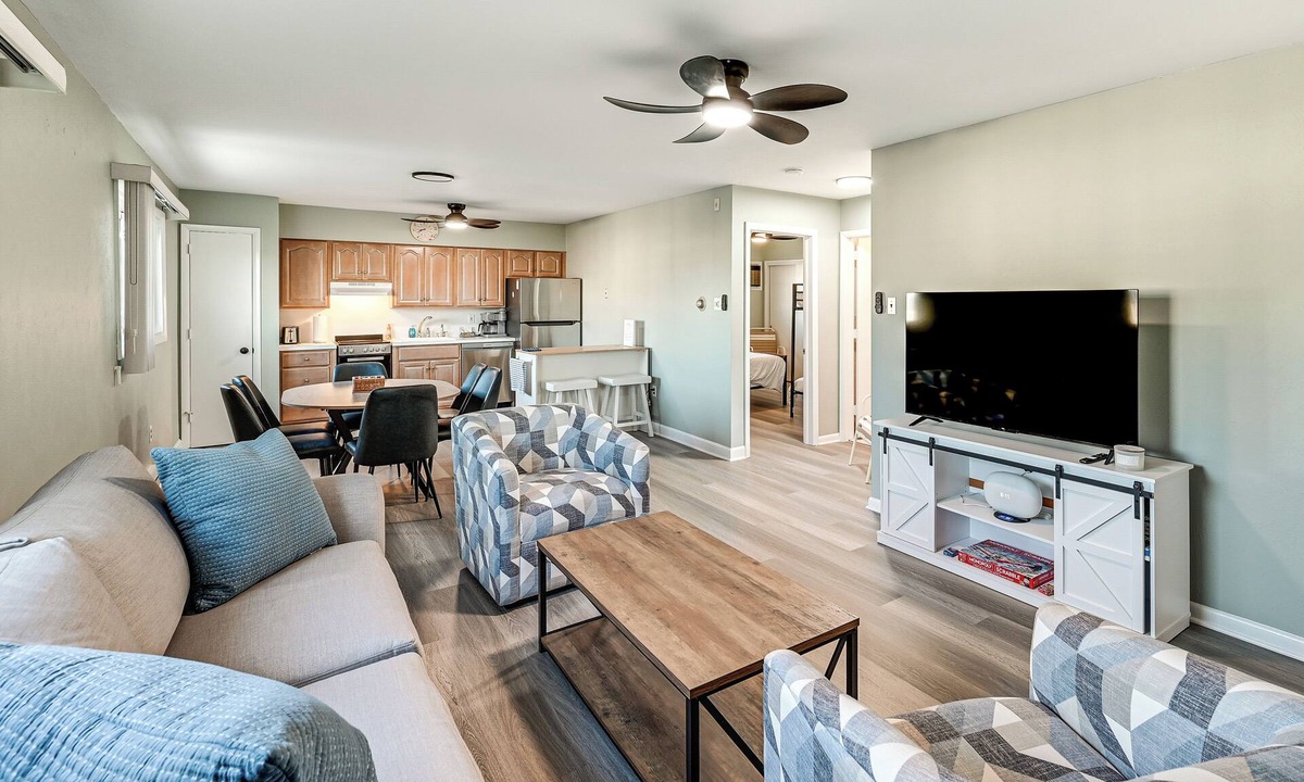 Gold Coast Condo | 2 Blocks to Beach & Boardwalk: Ocean City Condo