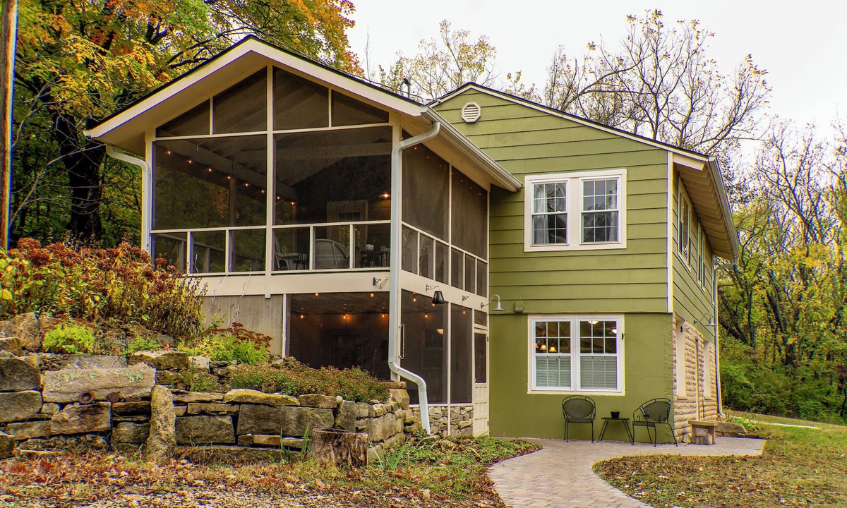 Manhattan House | 2 Mi to Downtown: 4BR Country Home Near K-State