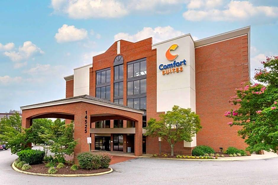 Dale City Hotel | 2-Star Hotel ∙ Comfort Suites Near Potomac Mills