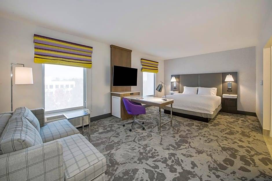 Umstead Hotel | 2-Star Hotel ∙ Hampton Inn & Suites Raleigh-Durham Airport-Brier Creek