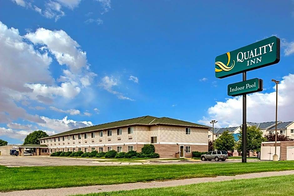 Mankato Hotel | 2-Star Hotel ∙ Quality Inn & Suites