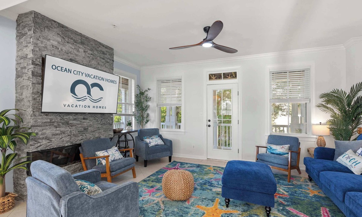 Sunset Island Condo | 27 Island Edge - Sunset Island Family Luxury Townhome