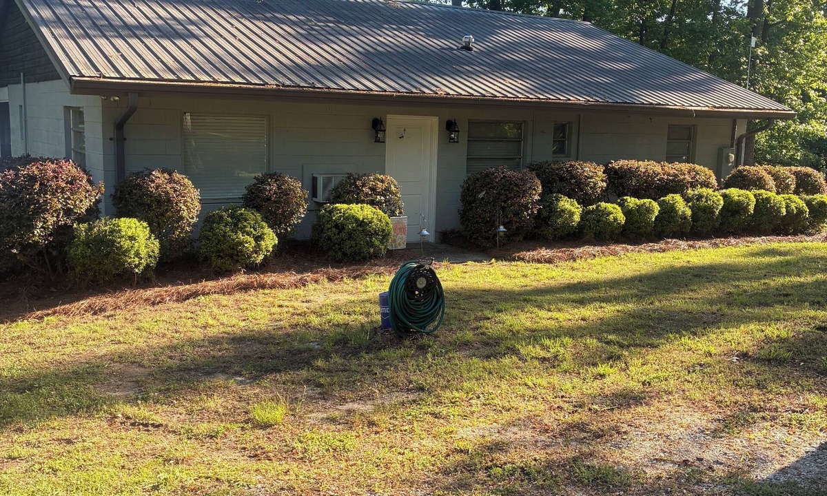 Camden House | 3-bdrm/2bath house on Lake Wateree with cool AC and Private Boat Dock!