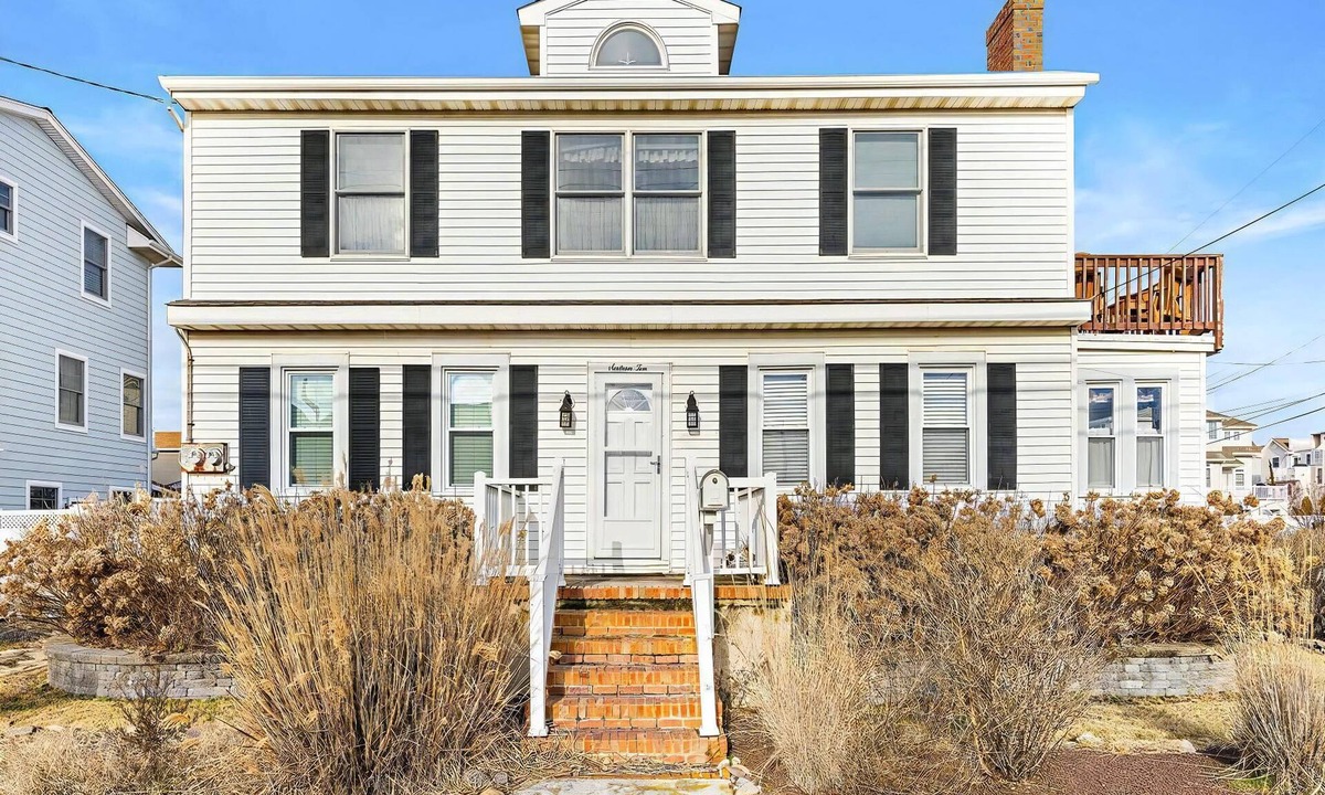 North Beach Haven Apartment | 3 bedroom accommodation in North Beach Haven