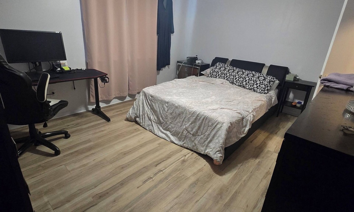 Goddard House | 3-bedroom townhome in adorable Lanham with AC and comfort