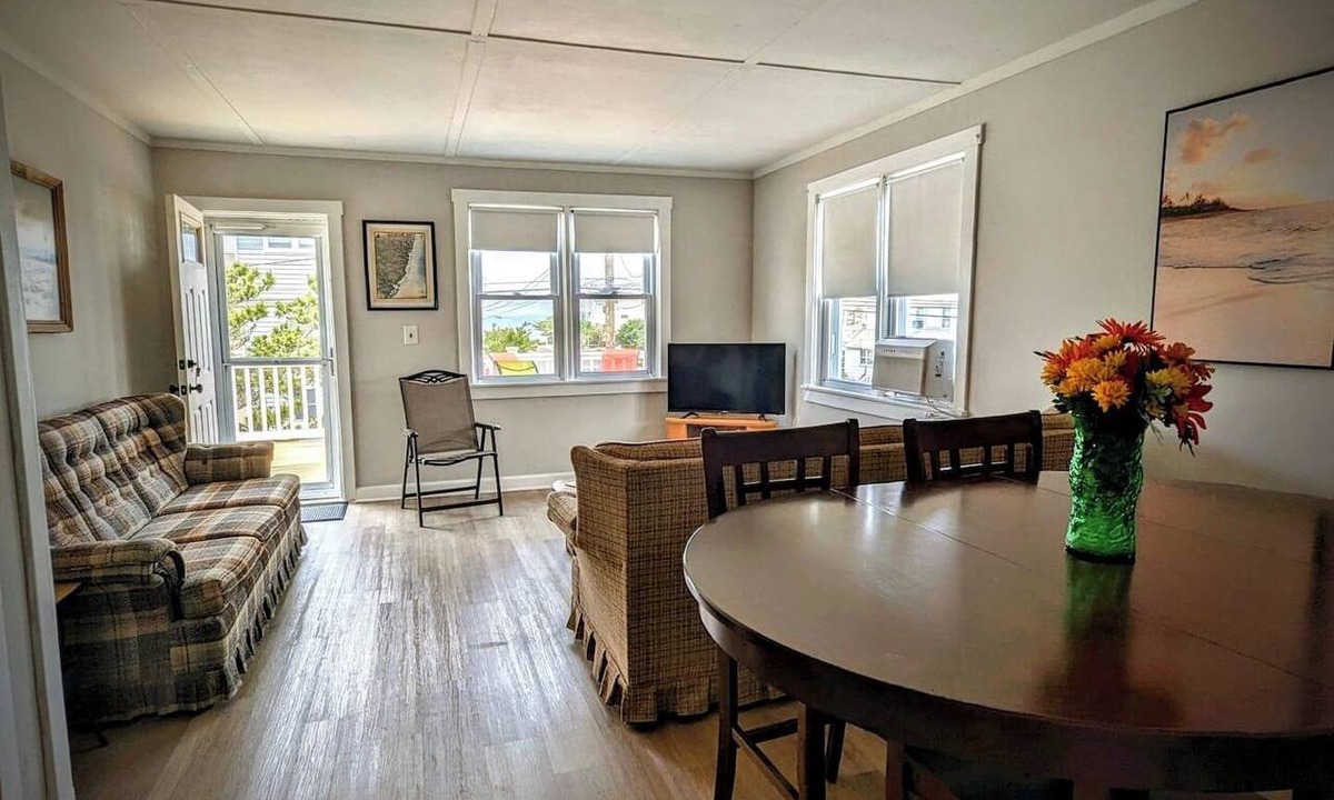 North Beach Haven Apartment | 3 cozy bedrooms, sleeping a total of 6 guests Partial water views of the beautiful bay Large deck and grassy yard for outdoor enjoyment