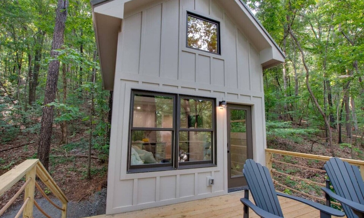 Groveoak Cabin | #3 (Magnolia) Treehouse near Lake Guntersville