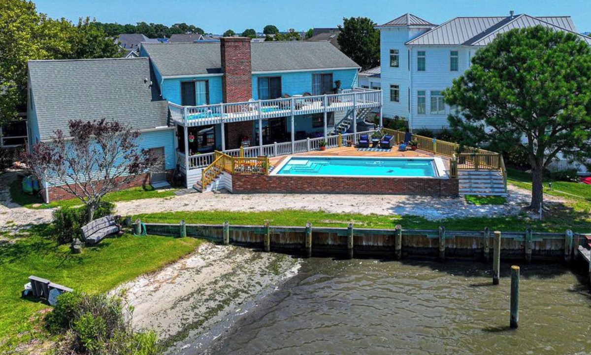 Ocean Pines House | 3BR Waterfront Retreat with Heated Pool and Deck