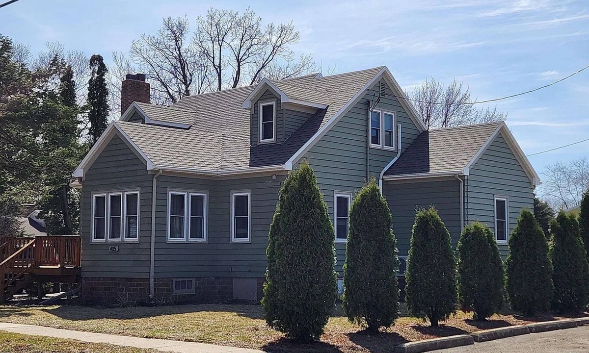Clear Lake House | 4-bedroom house in adorable Clear Lake with AC, WiFi. Enjoy your stay