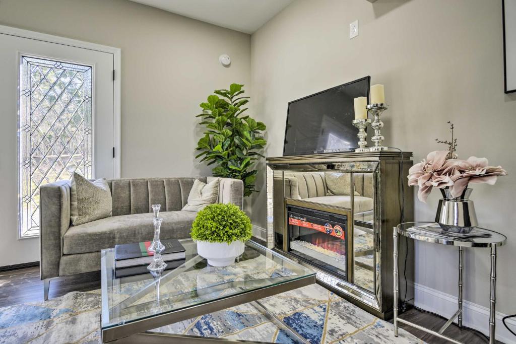 Newark Apartment | 4 Mi to University of Delaware: Cozy Couple's Apt