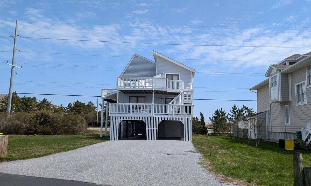 Fenwick Island House | 5 Bedroom Dog Friendly House with community pool and beach views!