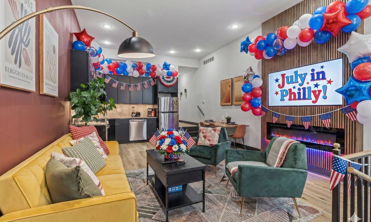 Old City Condo | 5 Star Old City Stunner- Walk to Historical Sites