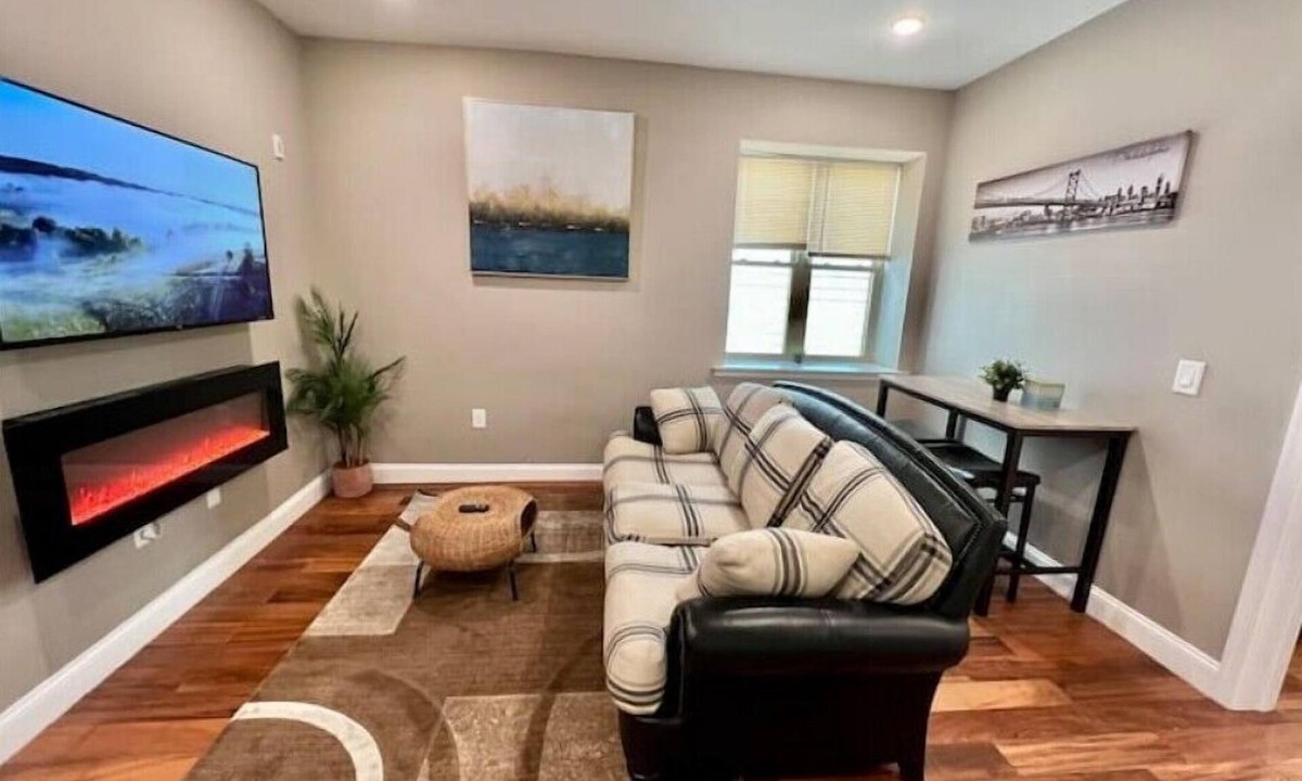 Logan Square Apartment | 505 Relaxing 1BR apartment in center city of Philly