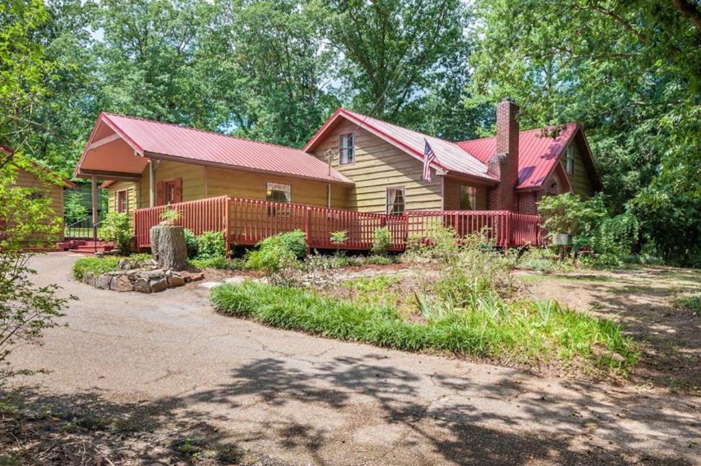 Rising Fawn House | 90 Seconds to Cloudland Canyon Park - Lookout Mt