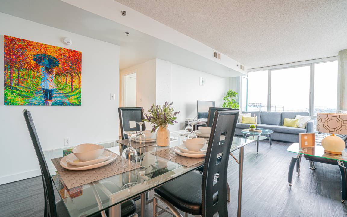 Downtown West Apartment | 93 m² Apartment ∙ 2 bedrooms ∙ 5 guests