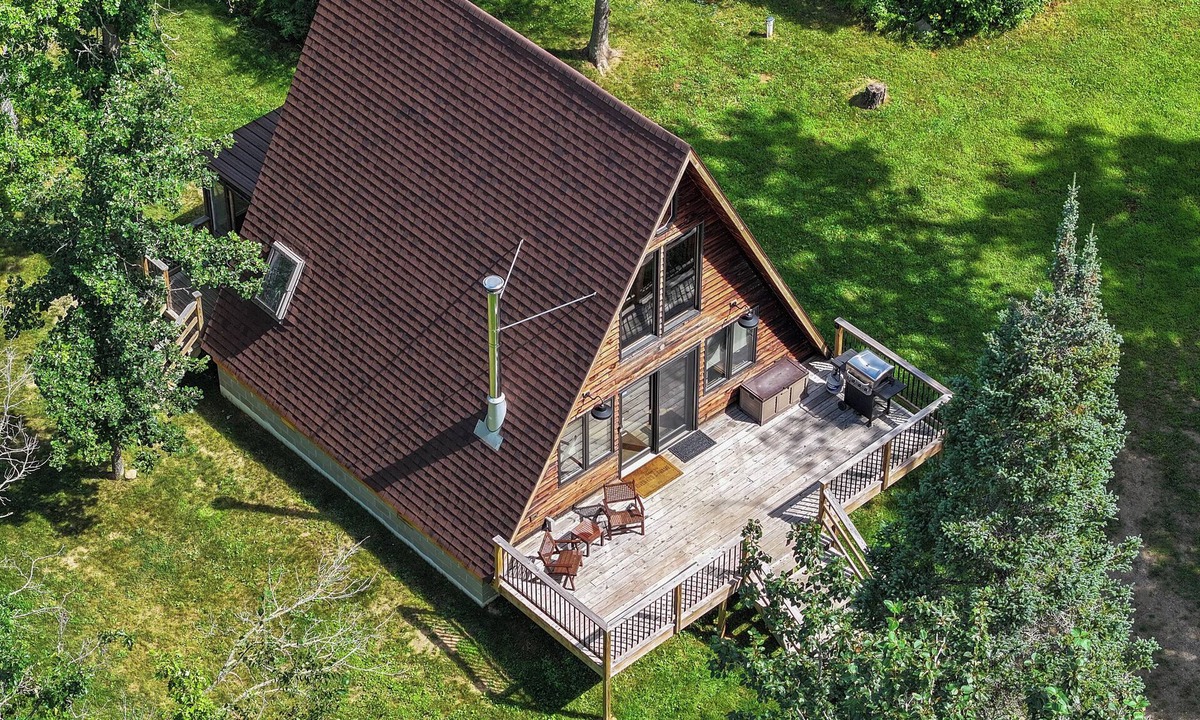 Emily Cabin | A-Frame|40acres|HikingTrail |Screen Porch|Secluded