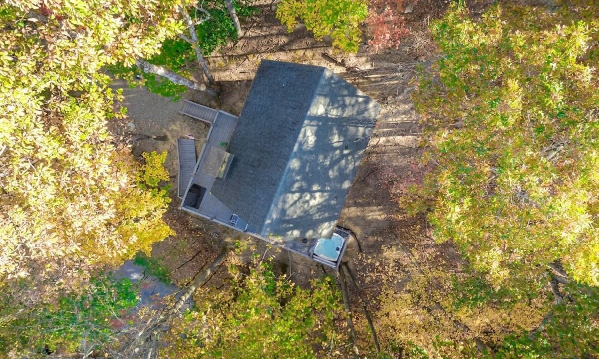 Deep Gap Cabin | A-frame Hot Tub Getaway!, Grill, 2 Decks, Trails, EV & Dog Friendly