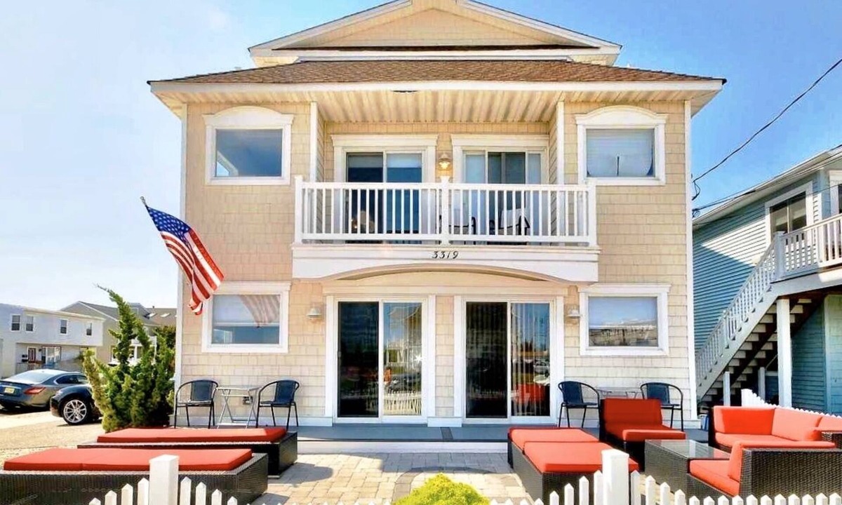 Brigantine Condo | A Stones Throw 2 Beach & AC, Fireplace+ Outdoor Lounge great 4 small Families!