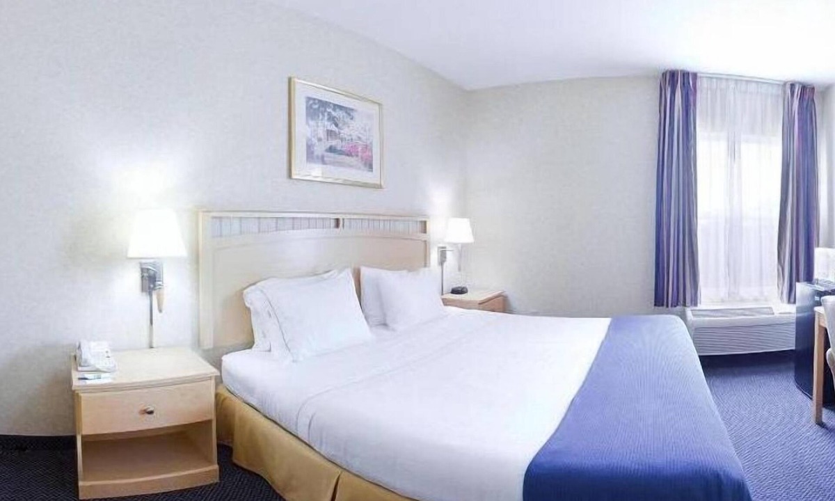 Abilene Hotel | Abilene Inn & Suites
