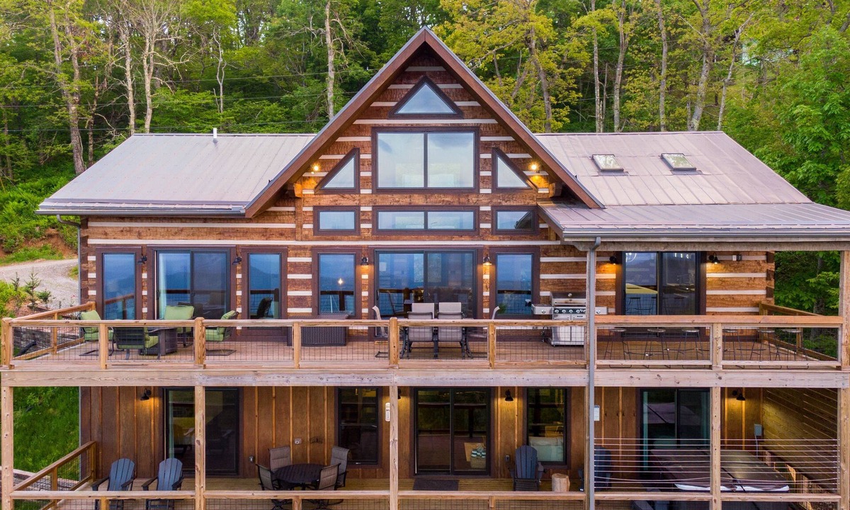 Boone Cabin | Above and Beyond - Luxury home. Hot Tub, Game Room, Theater, Fire Table, BIG views