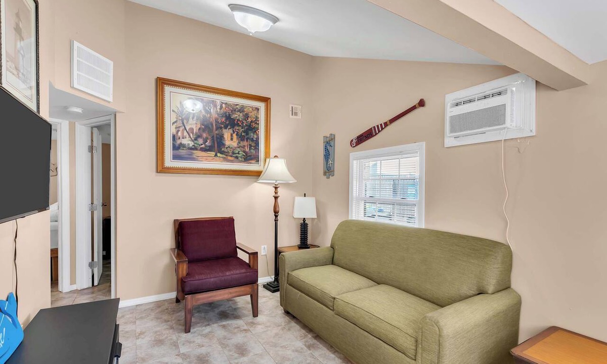 Seaside Heights Apartment | Adorable 2br half a block from the beach