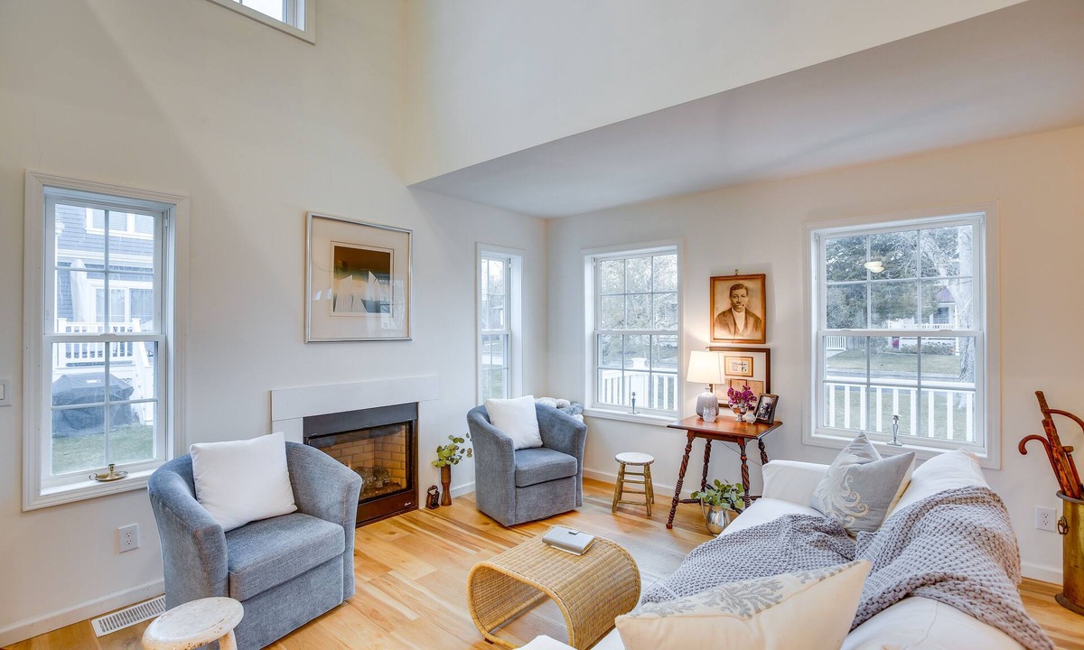 West Cape May Cottage | Airy West Cape May Cottage < 1 Mi to Beach!