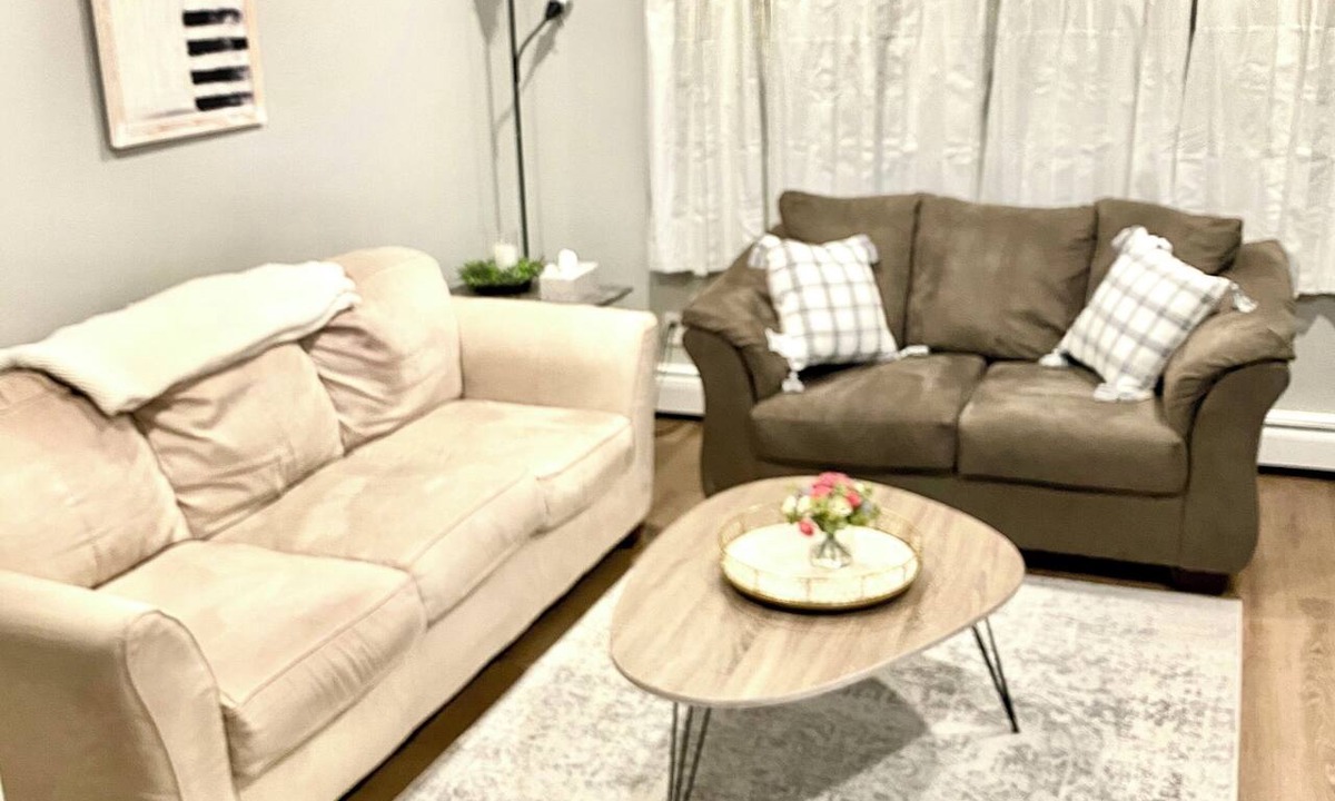 Cedar Rapids Apartment | Amazing Apartment