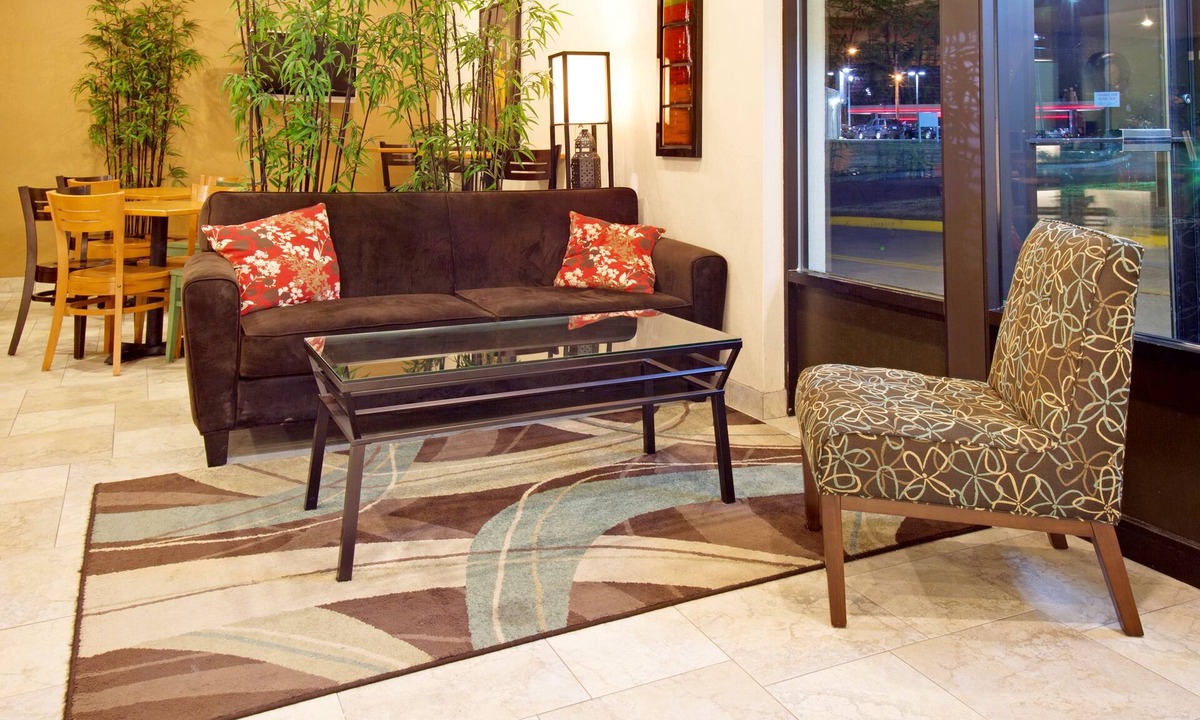 Johnston Hotel | AmericInn by Wyndham Johnston Des Moines