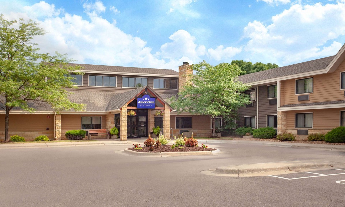 Mankato Hotel | AmericInn by Wyndham Mankato Event Center