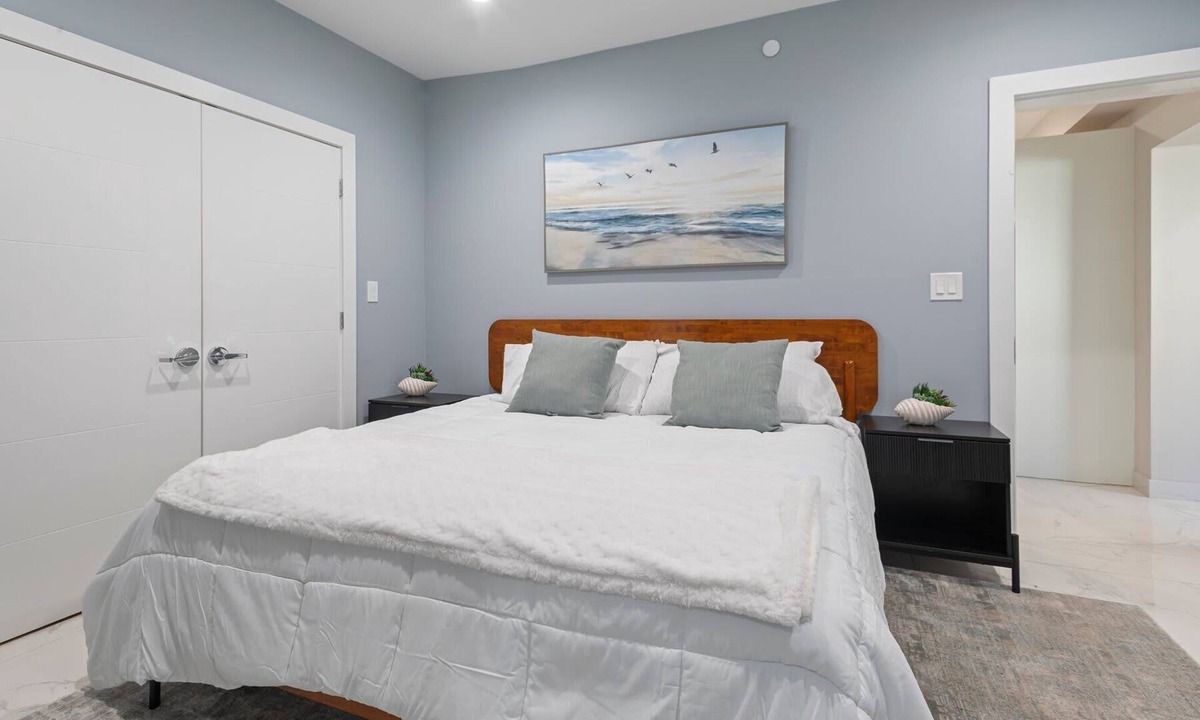 Ventnor City Condo | Ammos Luxury Living- Naxos Suite