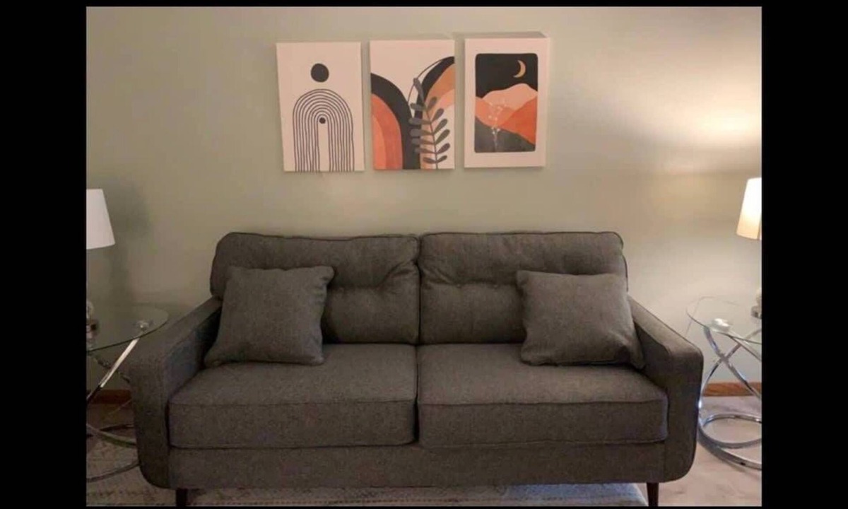 Masury Apartment | Apt 2 The Mod Squad
