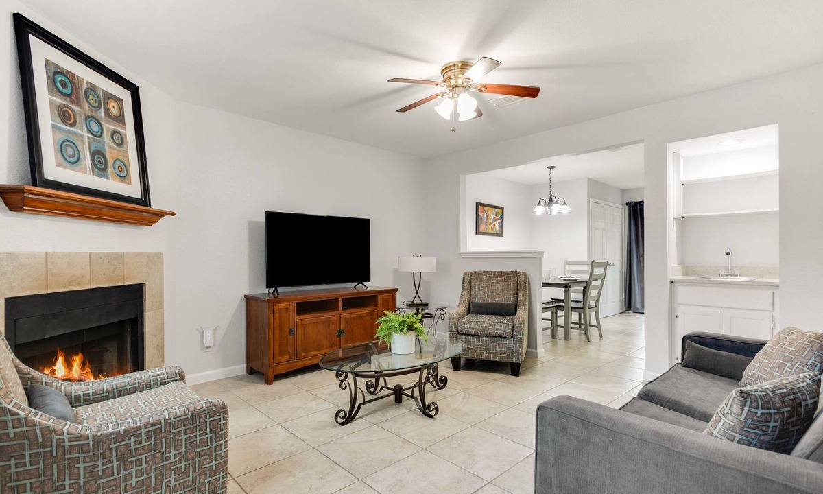 Sonesta West House | Austin Luxury Townhome