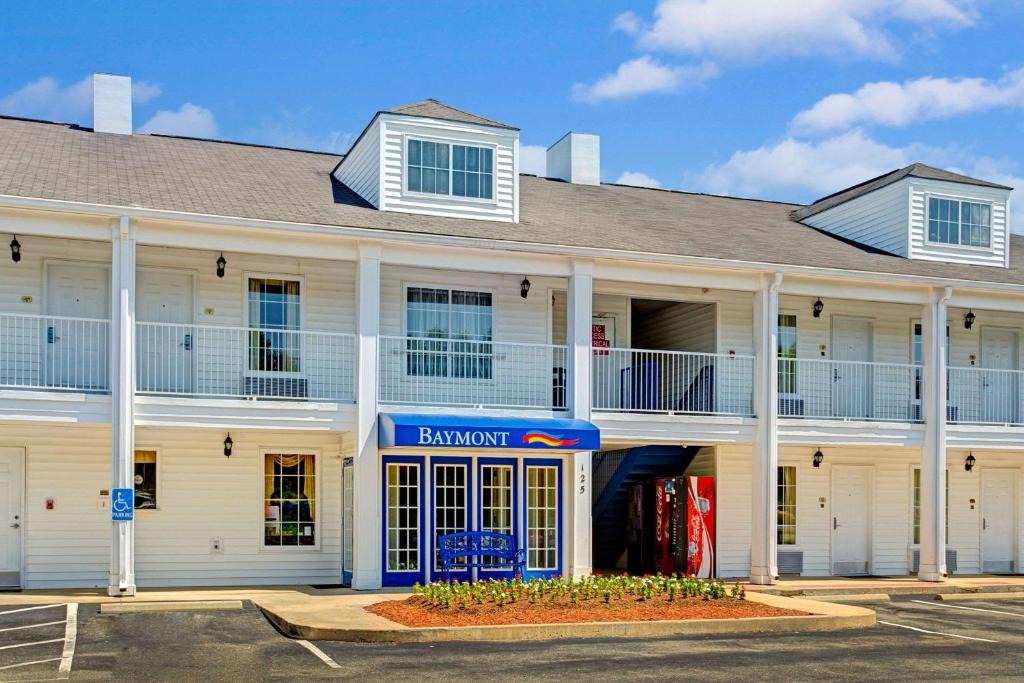 Smithfield Hotel | Baymont by Wyndham Smithfield