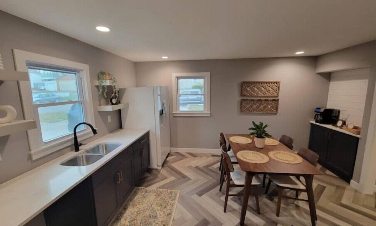 Washington House | Be at Home in Washington, Iowa