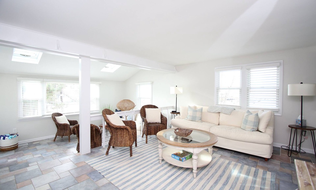 Beach Haven House | Beach Haven Getaway, Family Friendly, Spectacular Sunsets over Mordecai Island.