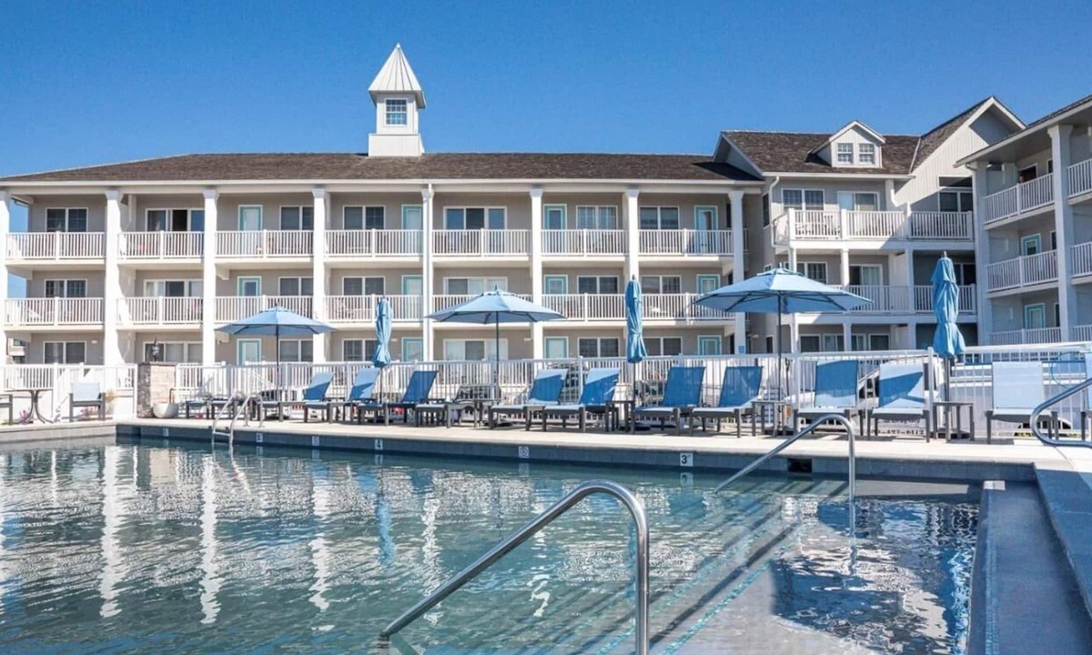 Cape May Hotel | Beachfront Retreat | 3 Suites with Private Balconies, Pool & Direct Beach Access