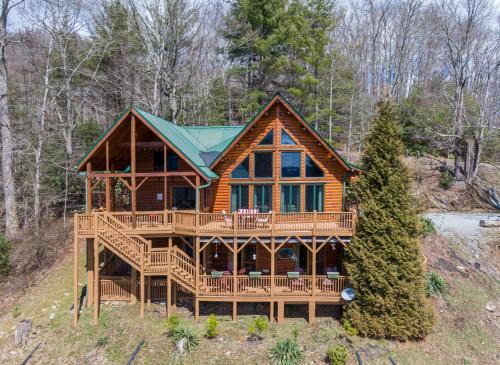 Foscoe House | Beary Relaxing Cabin
