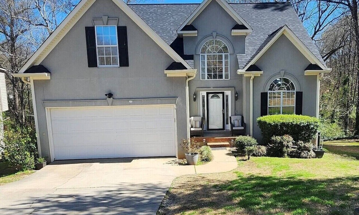 Martinez House | Beautiful 4-Bed, 4-Bath Home, just 6 miles from Augusta National Golf Club,