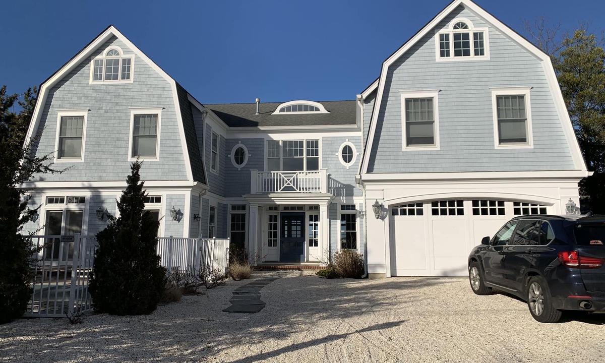 Mantoloking House | Beautiful bay front beach home
