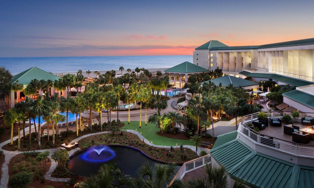 Palmetto Dunes Villa | Beautiful Ocean Palms Villa - Daily Free Golf, Tennis - Oceanfront Westin Resort