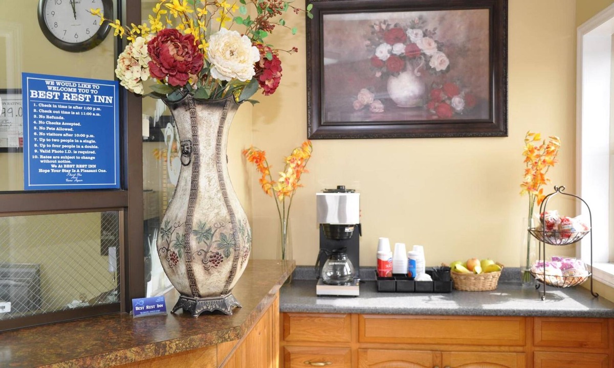 Jacksonville Hotel | Best Rest Inn