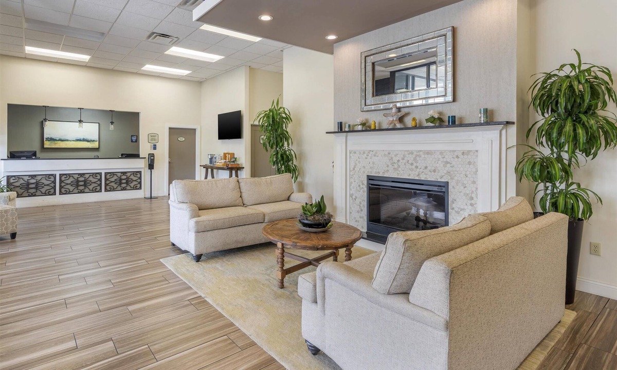 West Ashley Hotel | Best Western Charleston Inn