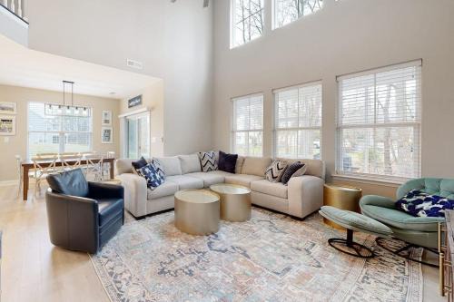Millville House | Bishops Landing - 38480 Carroll Dr