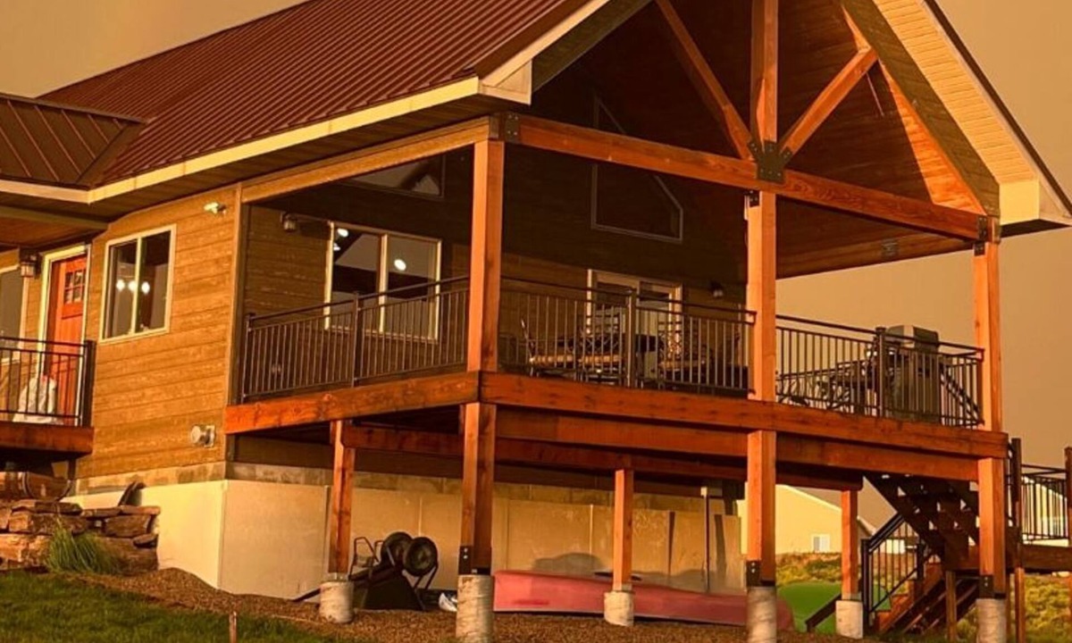 Smithwick House | blackhillslakehouse · Angostura Lake 2.5 Acres Bordering Park. Award Winner!
