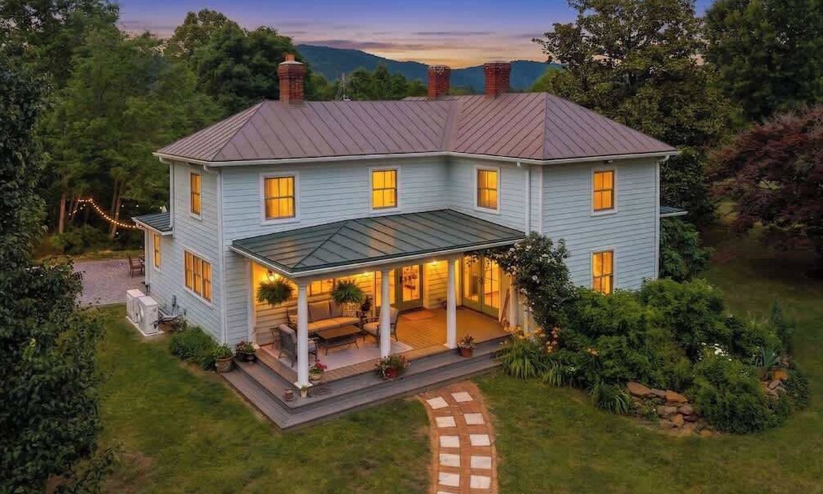 Roseland House | Blue Ridge Getaway